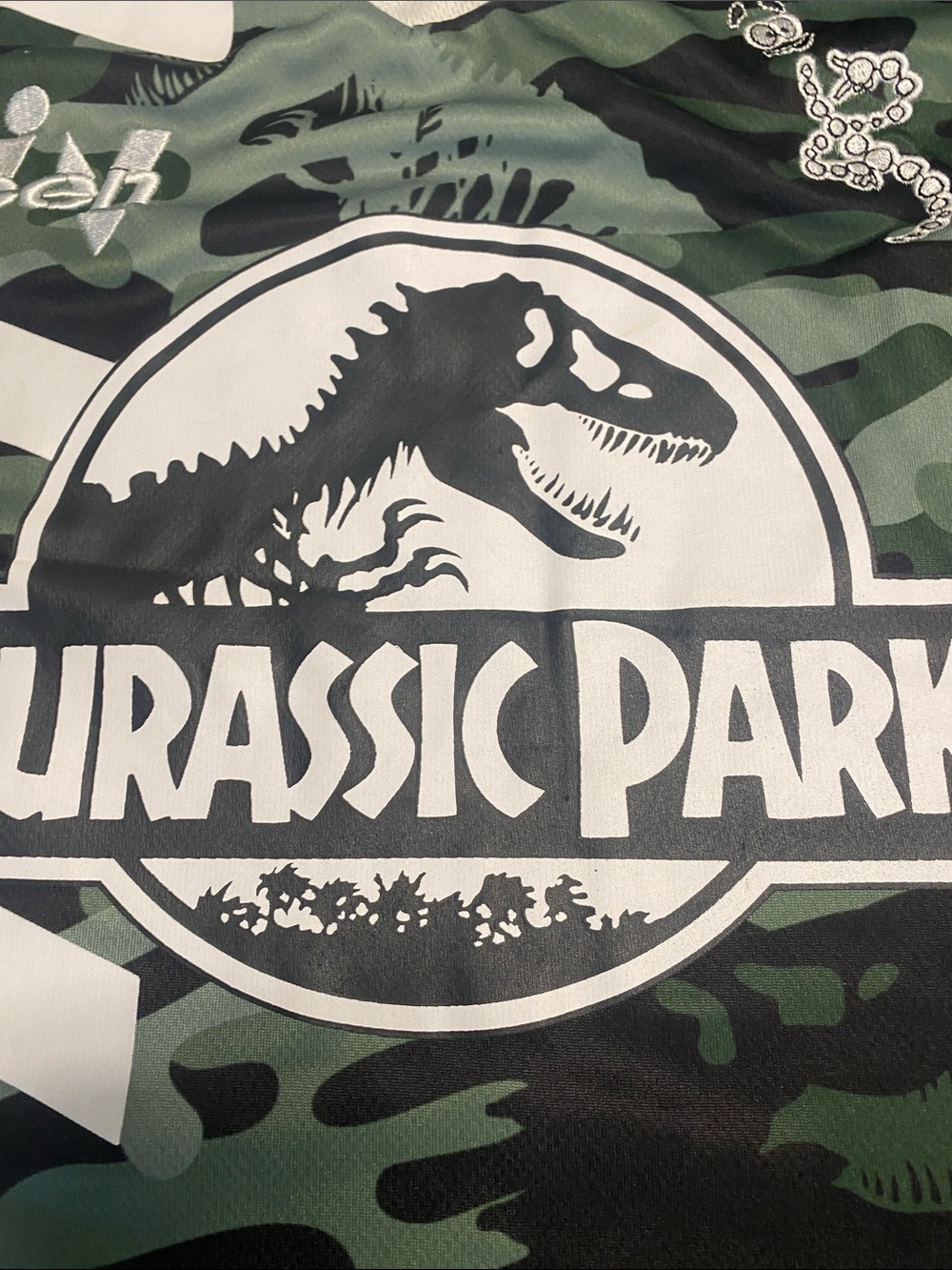 Boxlunch Jurassic Park Soccer Men’s Jersey - Picture 4 of 11